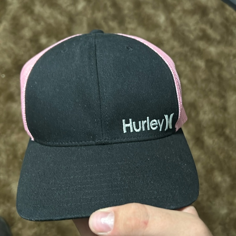 3/25$ Hurley SnapBack
